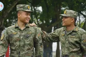 我和我的班长丨超过班长！这是一场师徒间勇夺高峰的比拼图片