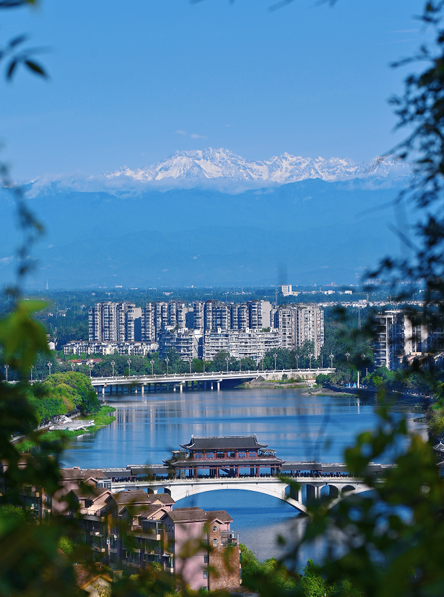 新津人的“小美满”，开启全民晒太阳模式
