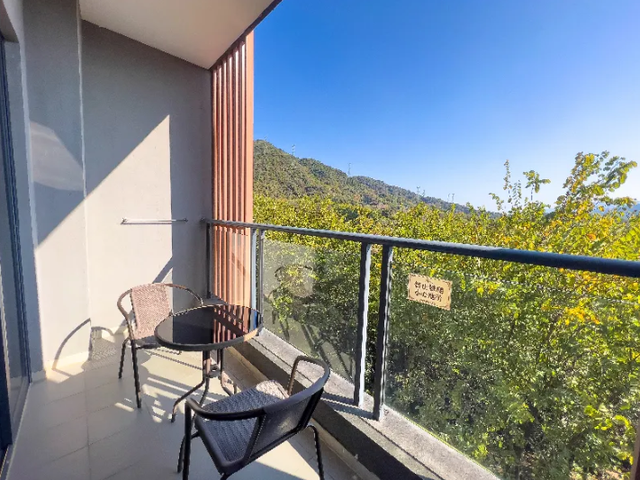 广州从化泡氡温泉！叹山景房+3餐全包+无限温泉，深氧康养平靓正