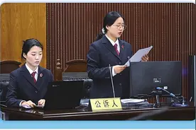 拥有检验合格报告的“毒糖果”图片