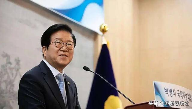 韩国“急了”！特使团连夜飞北京，刚下飞机就放出重磅信号