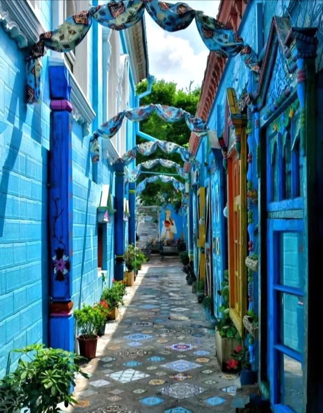 有一种蓝 叫喀赞其