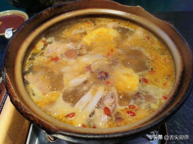 广州海参花胶炖鸡 2026年花胶海参鸡煲