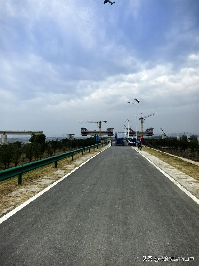 东西湖大堤绿道阻碍重重，现如何从江岸骑行到东西区大堤绿道？