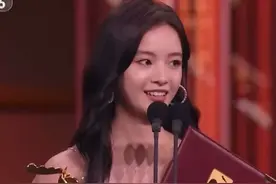 李庚希拿金鸡影后，为什么都在骂？图片