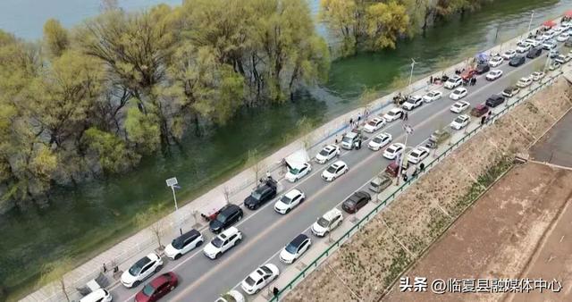 清明假期人气旺 临夏县各大景区游人如织