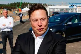 原来他才是真正“大佬”！特斯拉幕后“华人老板”，仅次于马斯克图片