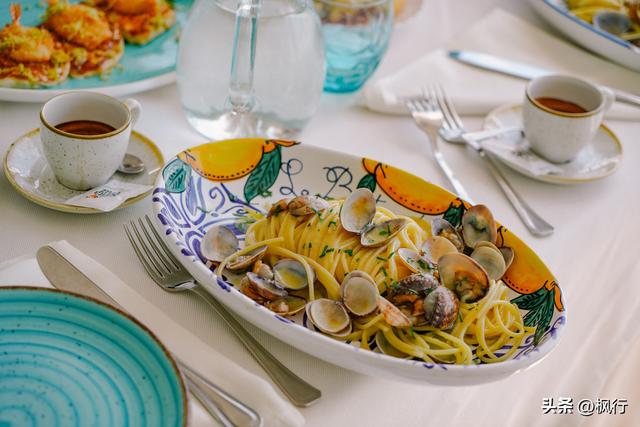 十年两刷意大利，南意根本不在乎米其林，他们只在乎番茄够不够酸