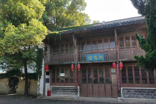 安徽藏了个1800年“第一古街”，藏着李鸿章钱庄和最深的车辙印！
