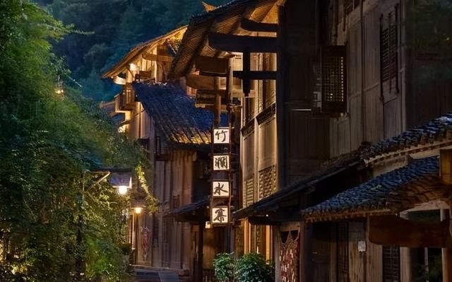 国庆我想去遵义丨卸下工作疲惫，与山水相约……