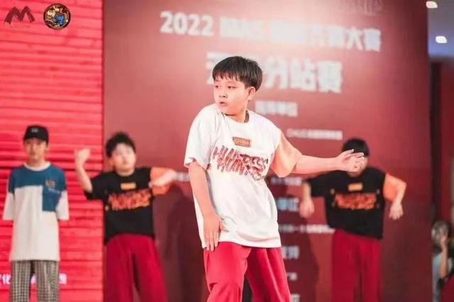 何以中国丨热浪全开！3天狂欢夜引爆夏日荷尔蒙！