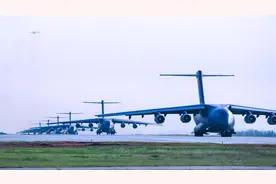 小小震撼！7架运-20A集体亮相，巴基斯坦未来买“鲲鹏”板上钉钉?图片