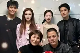 小杨哥“三代还宗”事件：家族谜团与网红争议，网友直呼太刺激了图片