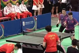 国乒澳门行，莎莎大头快乐混双，樊振东陈梦同框，李雯雯陪着莎莎图片