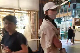 奚梦瑶和四太泰国被偶遇，婆媳单独出游关系融洽，她比窦骁有实力图片