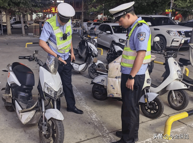 电驴涨价大几百块：别光顾着骂商家！新国标背后，你的命比钱更贵