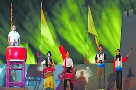 团结之花盛开 幸福之果共享图片