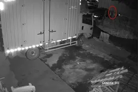 短短一早上多名群众货车电池被盗，当日中午嫌疑人和收赃人均被警方抓获图片