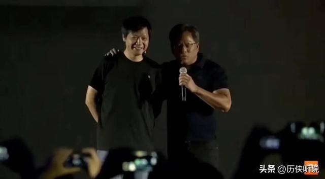 美在中国芯片上预留了“后门”，《人民日报》评：汽车有失控风险