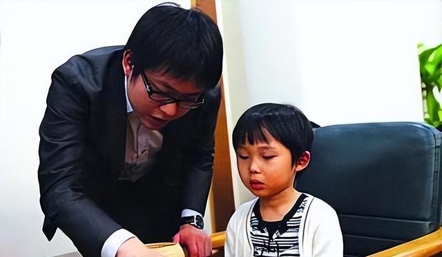 聂卫平去世仅2天	，恶心的一幕发生，私生活被扒，郎平也受牵连