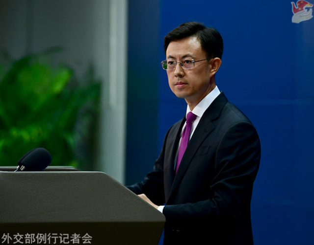 不到24小时，高市等来救兵！美军轰炸机现身日本海，中俄口径一致