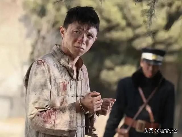 怪不得宋家腾能这么火，看看他妻子是谁就知道了，娶个贤妻旺三代