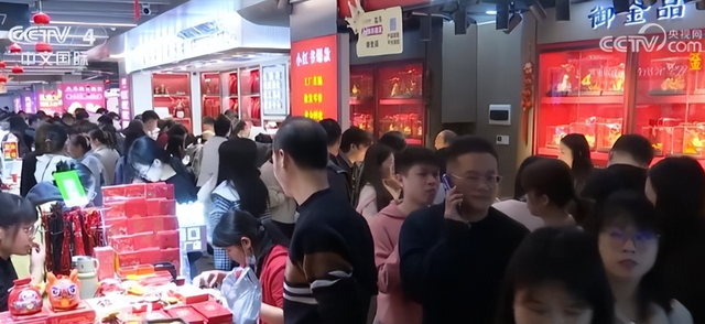 不可思议！还有2天国庆节，这4个“反常”现象，却跟往年大不相同