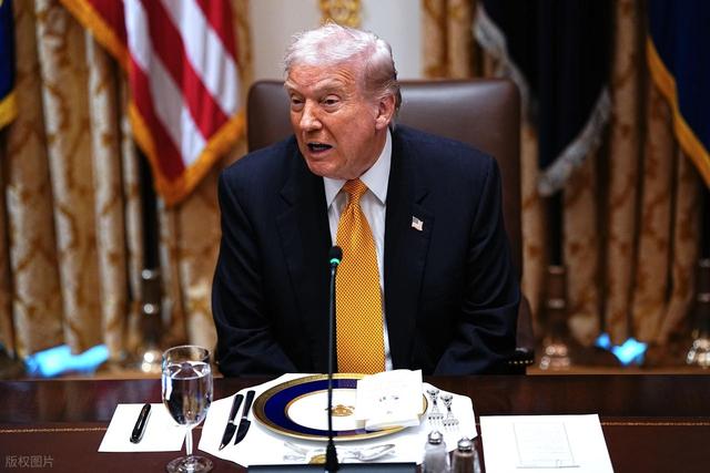 全球贸易战愈演愈烈，这一轮关税战，全球有4个国家成为炮灰！