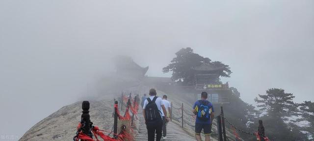 陕西华山深度游玩攻略（2025 年最新版）