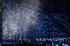 人生是由一个个瞬间组成的？你怎么看图片