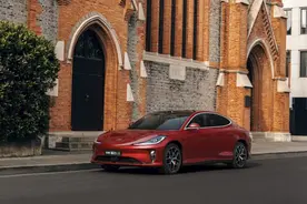 入门即顶配，全新智己L6四款车型，总有一款适合你图片