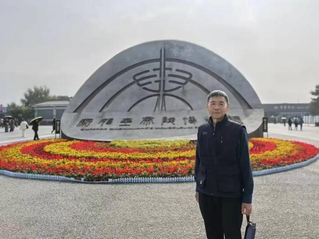 刘应龙 散文||踏入皇城，看尽长安