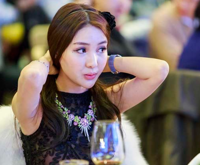 10年内入狱2次，爆火后“包一晚”40万，如今的她过得怎么样？