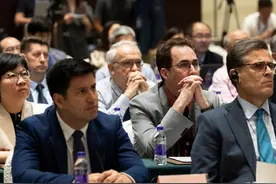 嫦娥六号成功发射，12国代表坦言想“抄作业”！日媒：带一带日本图片