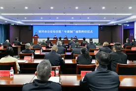 辅警享受年薪制，了不得！图片