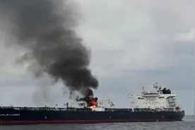 胡塞武装不让美英商船过红海，中国船运公司抢走订单，英媒酸了图片