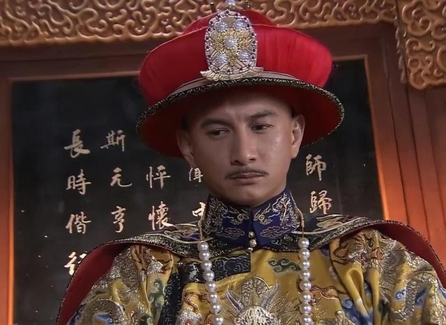 52岁的雍正招14岁的马氏侍寝，太监跪地：陛下，后宫和睦重要啊