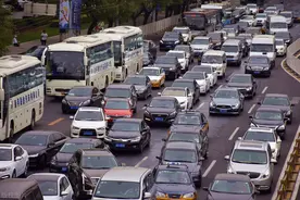 外国人来中国之后发生好玩的事情图片