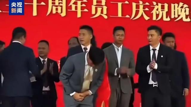 诱拐大批中国妇女卖淫，引诱、强迫卖淫女陪同客人一起吸毒…涉案资金超100亿，缅北刘家集团犯罪始末曝光