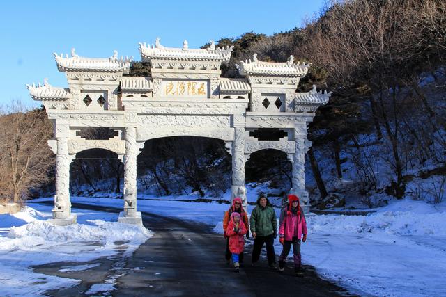 十二年前我在千山五龙宫寺庙吃粥！