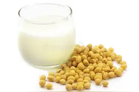 经常喝豆奶会导致体重吗？图片