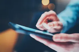 新买的手机号却能登录上别人的微信和支付宝？“各种信息都能看到”图片