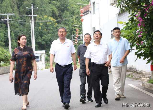 省苗学会来江口调研