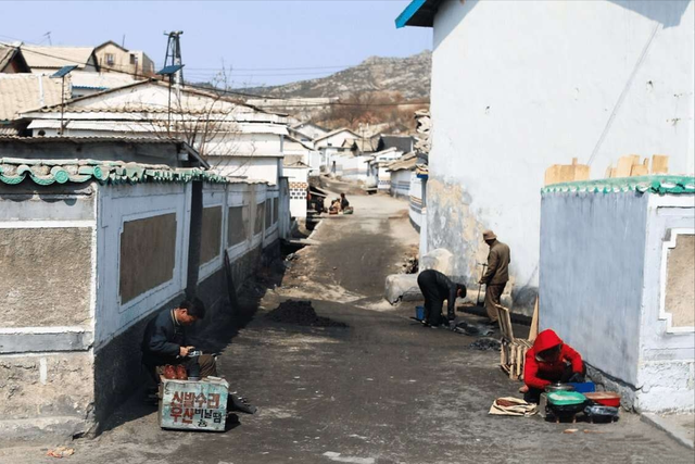 船到朝鲜，船员有新发现，七八十年代乡村活法升级，令人不可思议