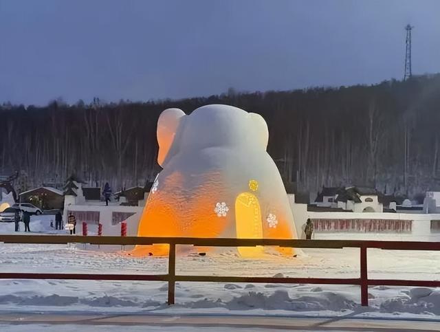 辞旧迎新·冰雪同欢｜12月31日，凤凰山邀你跨年狂欢！