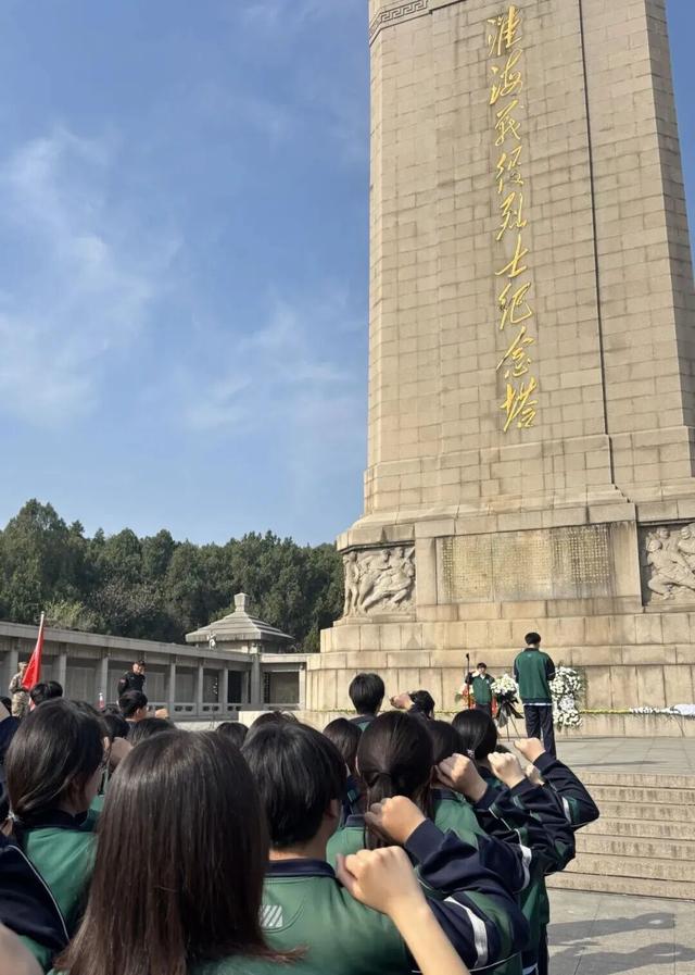 212.93万人次！入列十大热门城市！