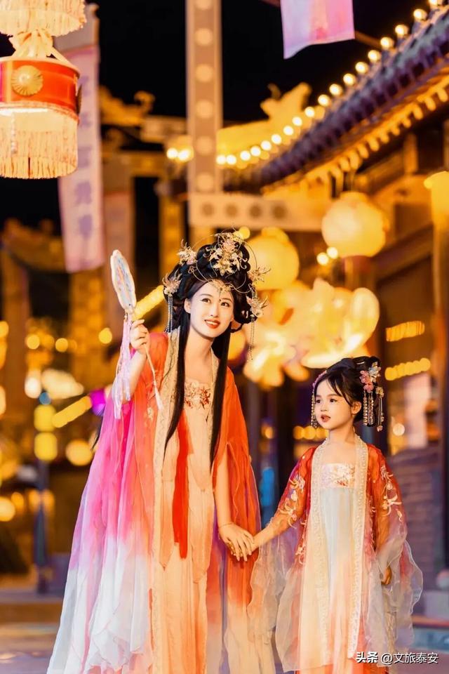 爆红预警！这座被抖音严选的宝藏小城美到尖叫~这三个景点必去