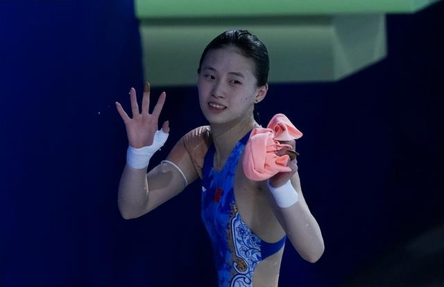 全运会夺金仅1个月，陈芋汐再破天花板，全红婵的话终于有人信了