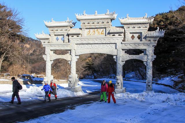 十二年前我在千山五龙宫寺庙吃粥！