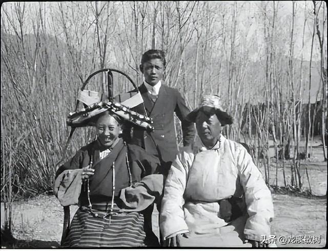 探险家塞弗尔率领探险队在车仁家族的帮助下，进入西藏进行考察